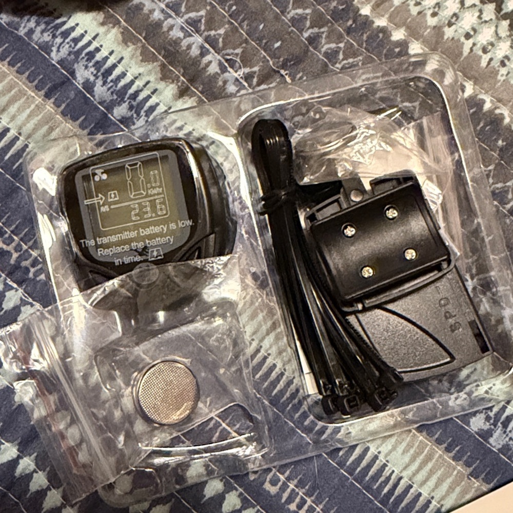 Bike Speedometer Accessory - Picture 3 of 4
